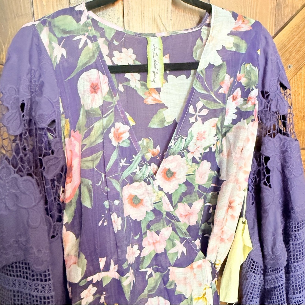 Aratta Silent Journey Wrap Kimono Crocheted Bell Sleeve Purple Floral Dress Sz S - Picture 5 of 10